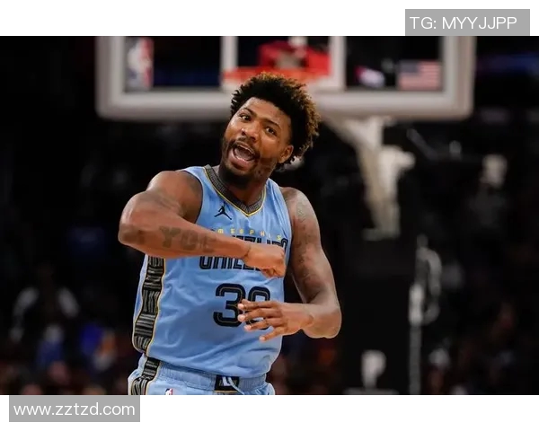 NBA神秘人对决王牌球队揭示篮球场上的隐秘较量与荣耀之路